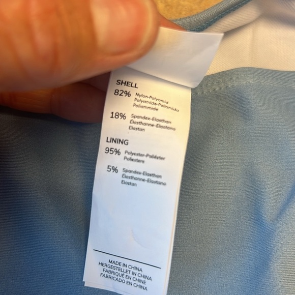 Cupshe High-Rise Waist Color-changing
Bikini bottoms, Sz L, NIB, Light Blue - Picture 9 of 10